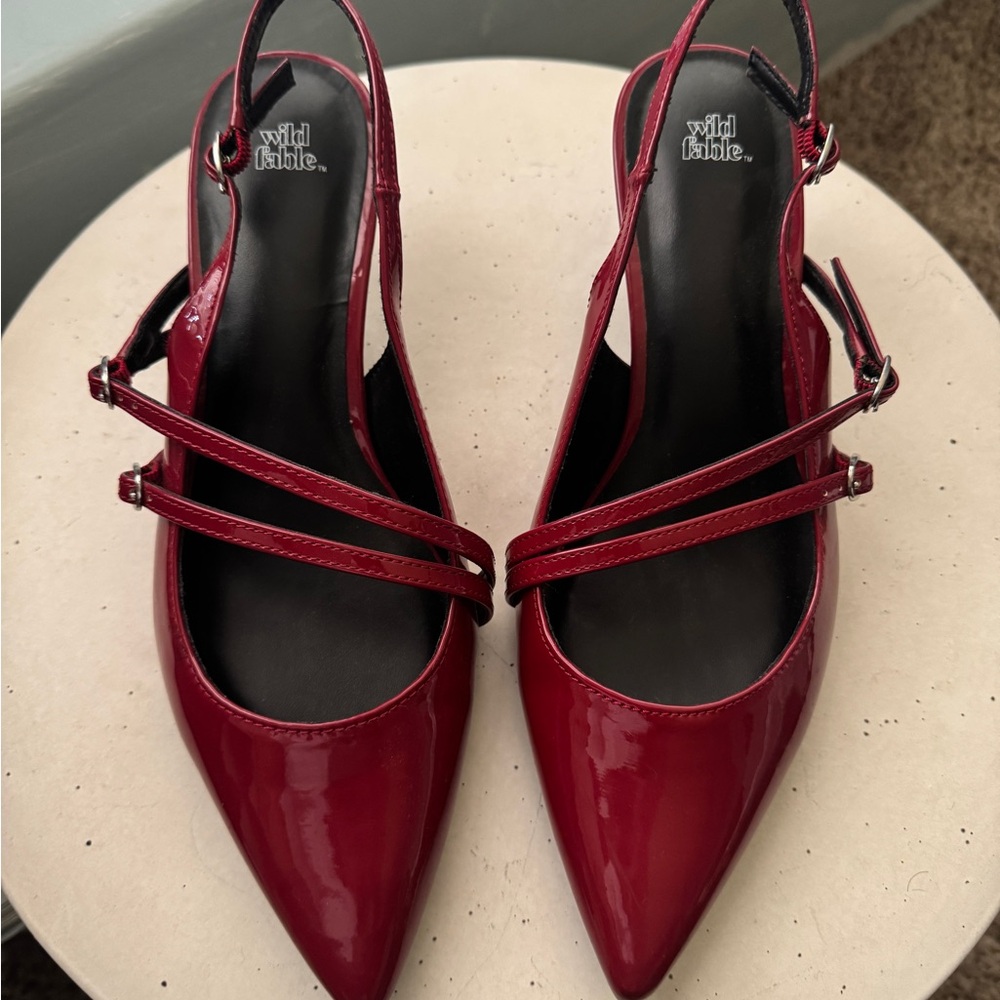 Wild Fable Women's sling back kitten heels